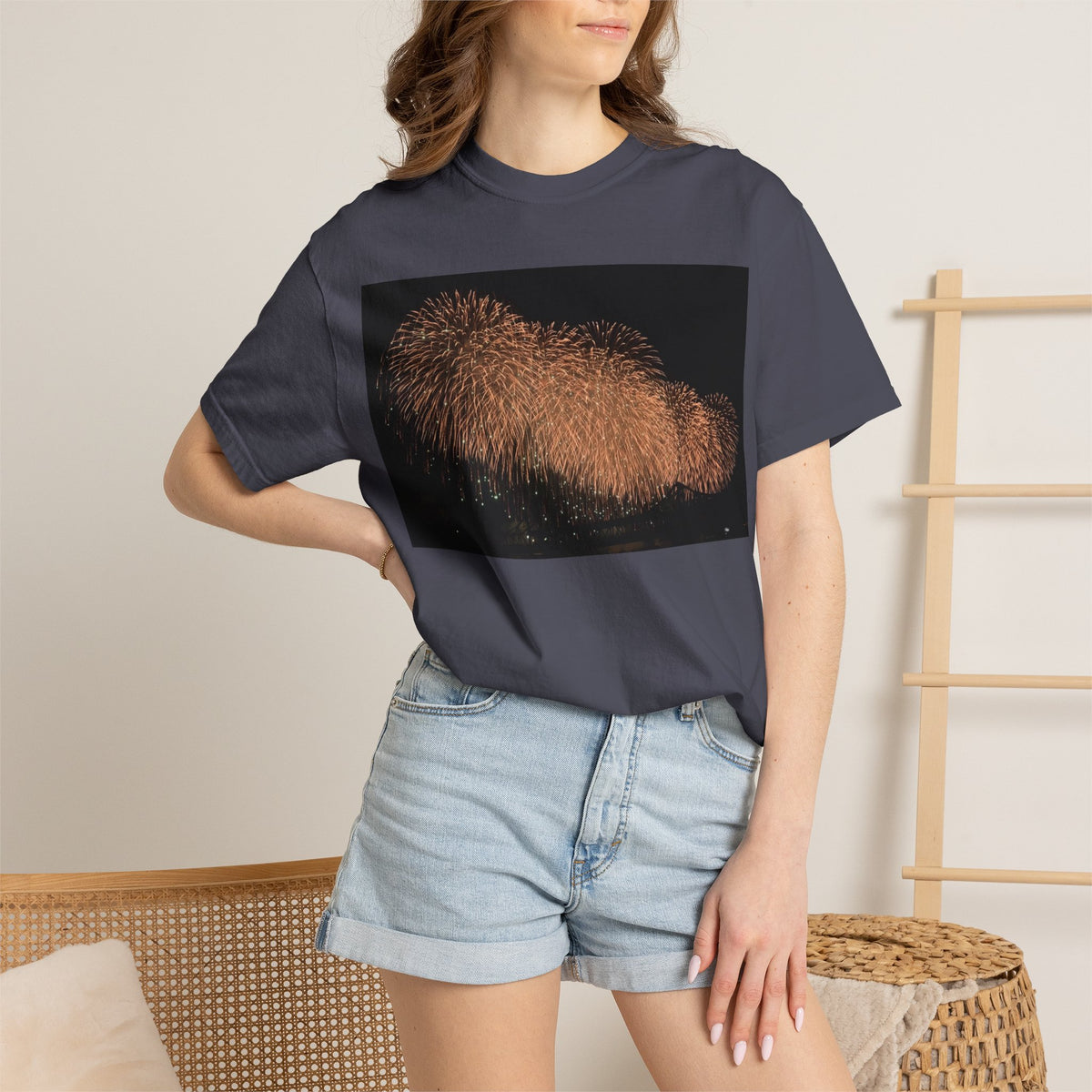 夜空を彩る大輪の華Tシャツ（2026年版） — 日本三大花火の街、2026年、長生橋、超大型ベスビアス風大花火