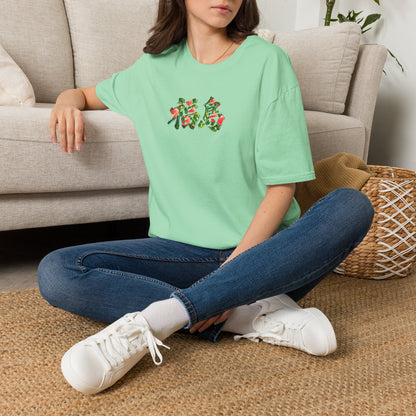 福島 Fukushima Peach Kanji Art T-Shirt | Japanese Brush Design