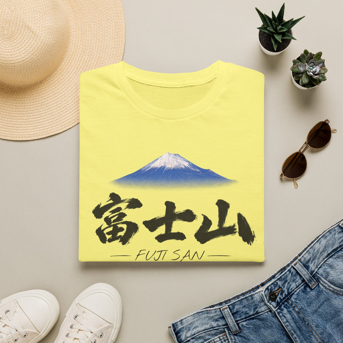 富士山 Tシャツ ― 日本、三保の松原から望む富士・毛筆漢字「富士山」FUJI SAN