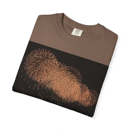 夜空を彩る大輪の華Tシャツ（2026年版） — 日本三大花火の街、2026年、長生橋、超大型ベスビアス風大花火