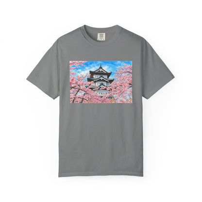 弘前城と桜 Tシャツ｜日本の春風景｜ユニセックス コットンTシャツ