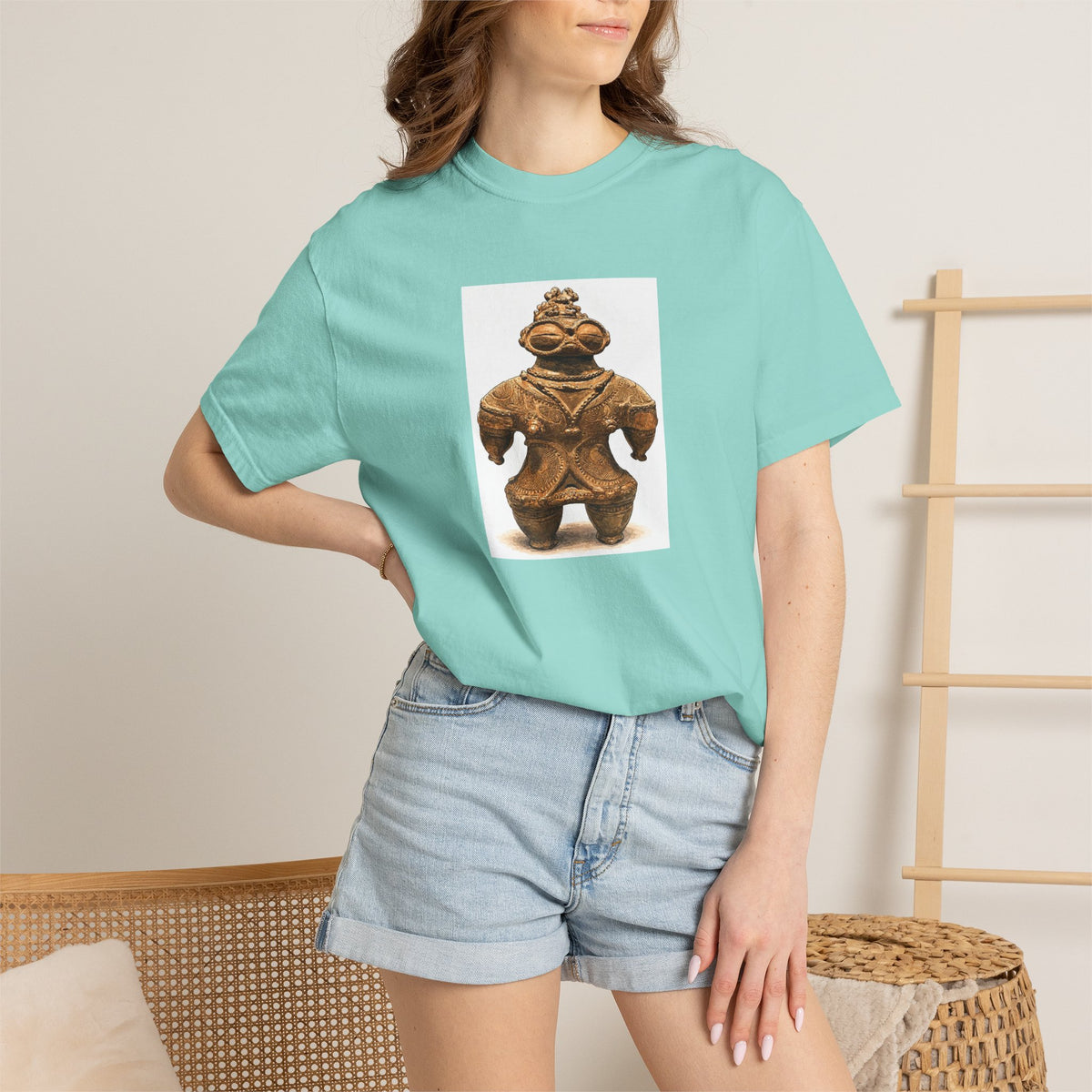 遮光器土偶 Tシャツ｜縄文文化デザイン｜ユニセックス コットンTシャツ