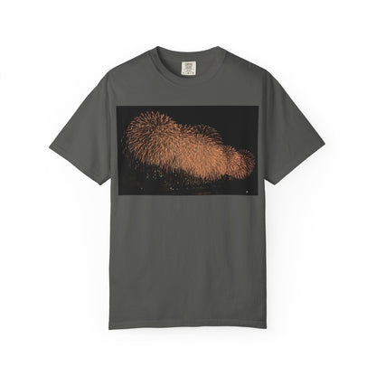 夜空を彩る大輪の華Tシャツ（2026年版） — 日本三大花火の街、2026年、長生橋、超大型ベスビアス風大花火