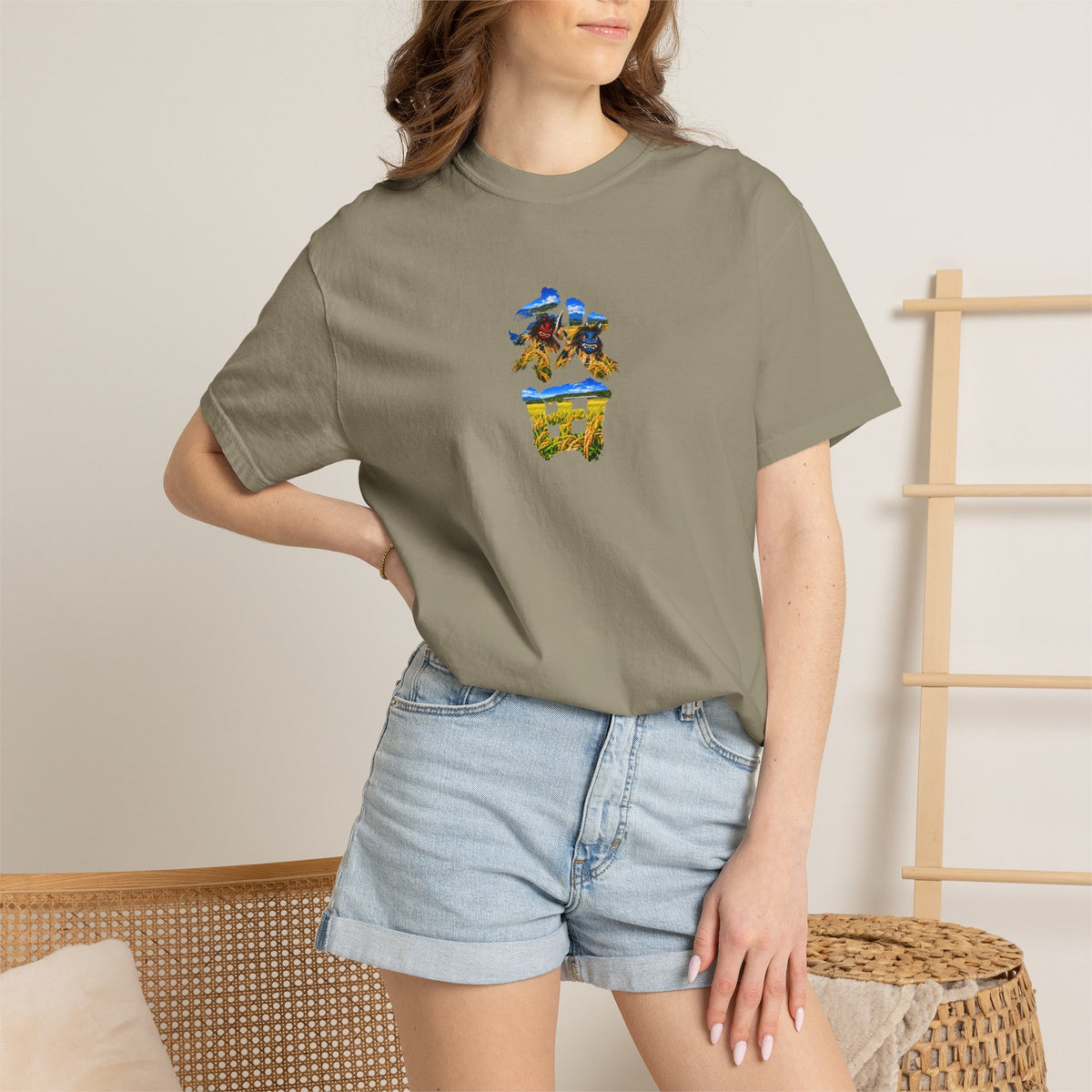 秋田 Akita Kanji Art T-Shirt | Namahage, Oga Peninsula & Rice Field Design