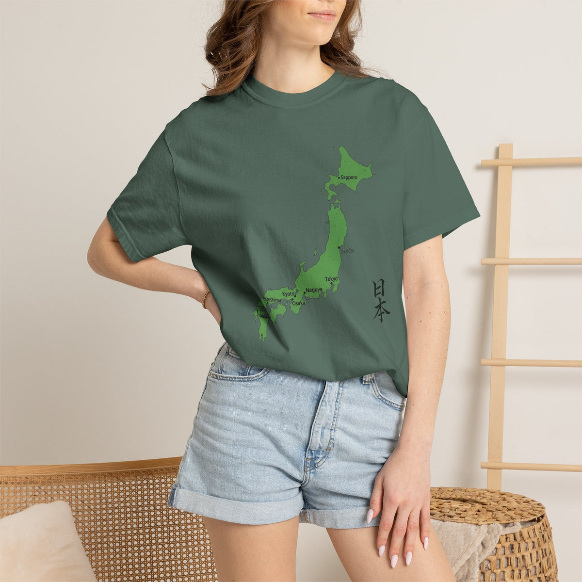 日本 Japan Map T-Shirt | Major Cities & Japanese Calligraphy Tee