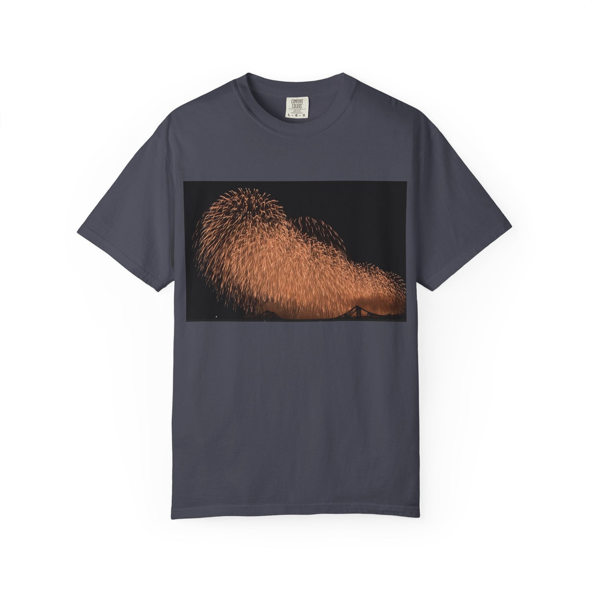 花火バーストTシャツ — 長岡　不死鳥　2026 夜空写真シャツ