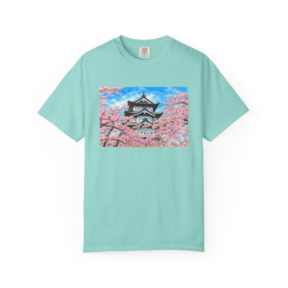 弘前城と桜 Tシャツ｜日本の春風景｜ユニセックス コットンTシャツ
