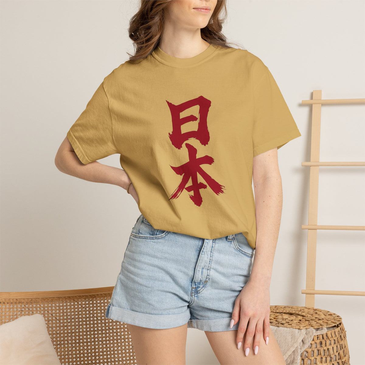 日本 Red Kanji Calligraphy T-Shirt | Hinomaru Inspired Brush Art Tee