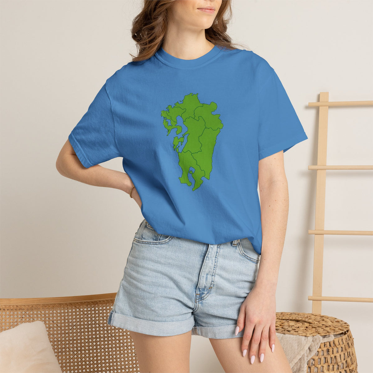 九州地方 地図デザイン Tシャツ｜ユニセックス コットンTシャツ