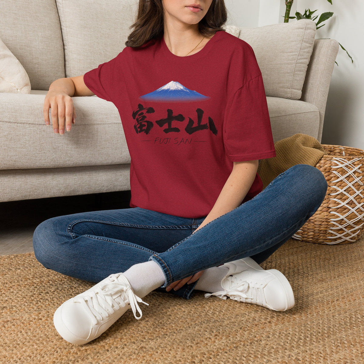 富士山 Tシャツ ― 日本、三保の松原から望む富士・毛筆漢字「富士山」FUJI SAN