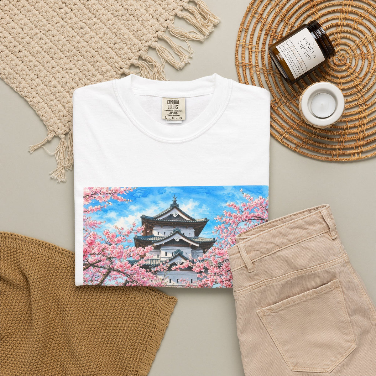 弘前城と桜 Tシャツ｜日本の春風景｜ユニセックス コットンTシャツ