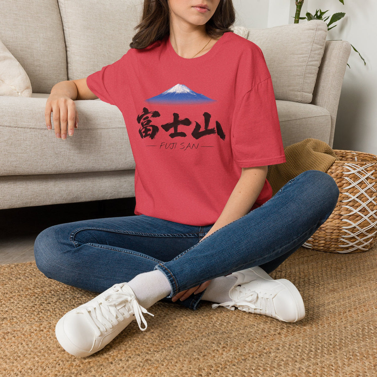 富士山 Tシャツ ― 日本、三保の松原から望む富士・毛筆漢字「富士山」FUJI SAN