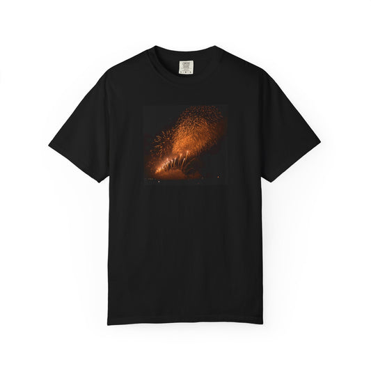 大曲の花火 （2026年版）｜秋田・夜空を彩る花火写真Tシャツ　｜Omagari Fireworks Photo T-Shirt