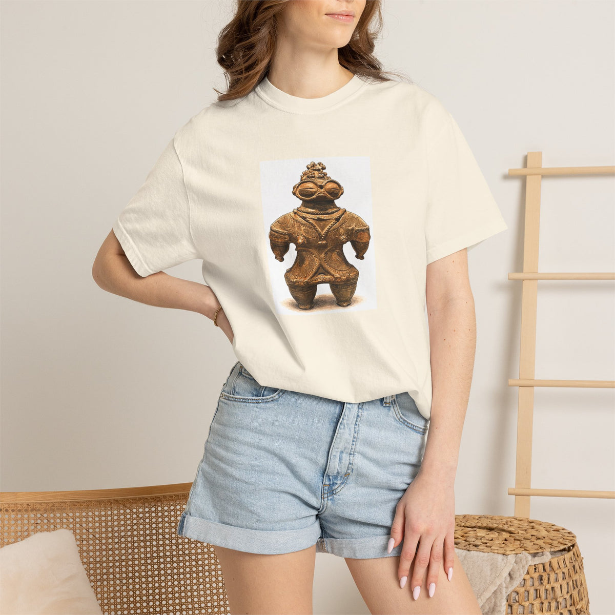 遮光器土偶 Tシャツ｜縄文文化デザイン｜ユニセックス コットンTシャツ