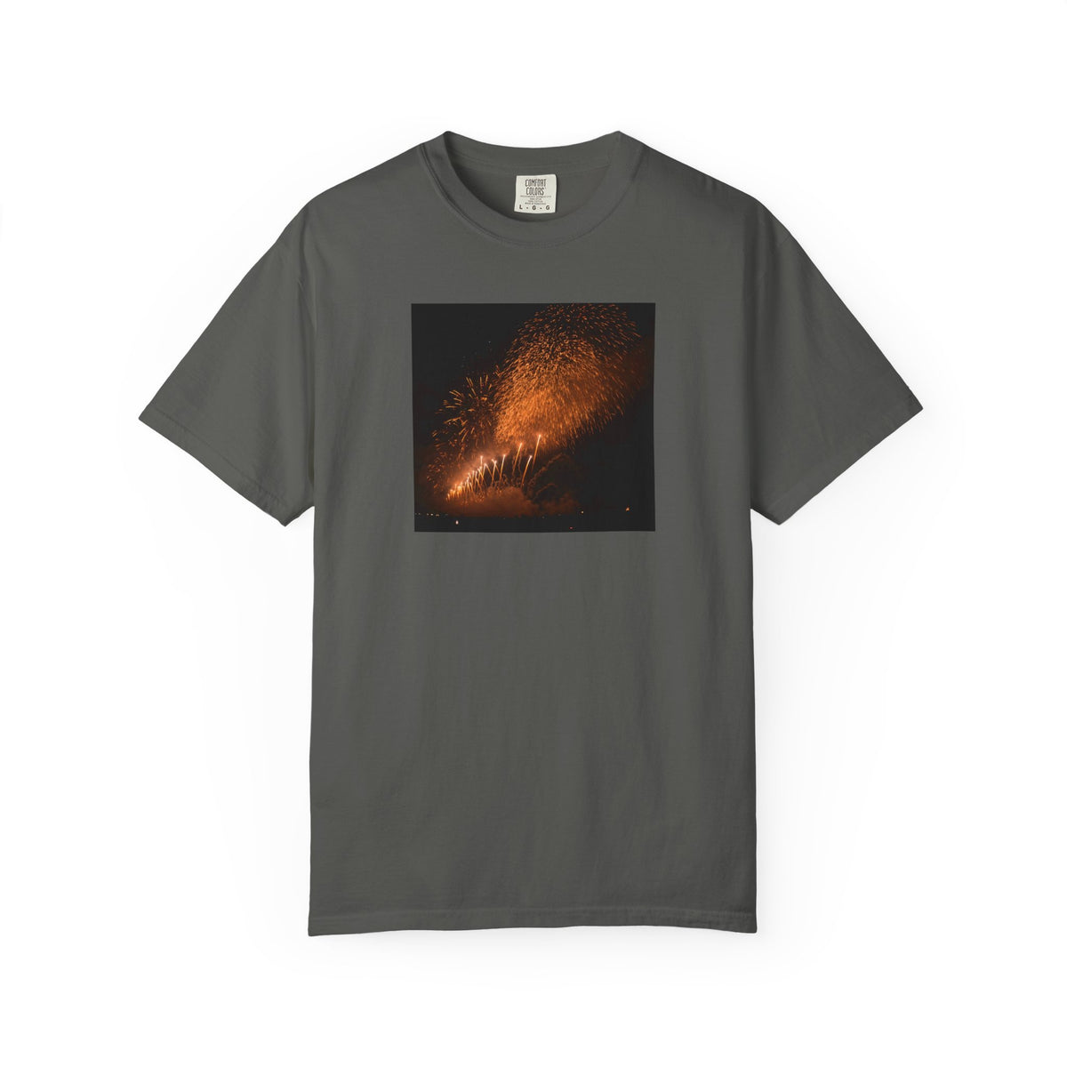 大曲の花火 （2026年版）｜秋田・夜空を彩る花火写真Tシャツ　｜Omagari Fireworks Photo T-Shirt